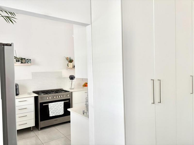 3 Bedroom Property for Sale in Laaiplek Western Cape